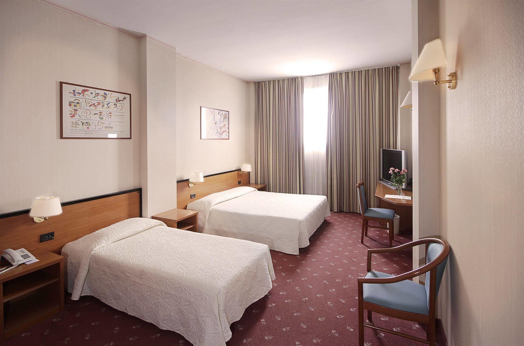 Hotel Executive Meeting & Events Udine Exterior photo
